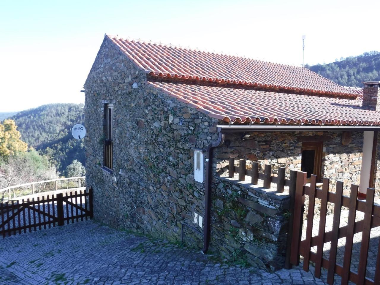 Góis Casa Da Comareira 게스트하우스 외부 사진